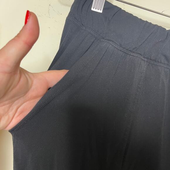 Lunya Soft Modal Draped Jogger in black sz S - Picture 5 of 6